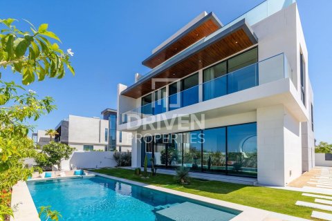Villa in La Mer, Jumeirah, Dubai 5 bedrooms, 617.81 sq.m. № 127785