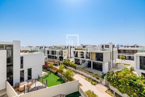 Снять в аренду виллу в Golf Grove, Дубай Хилс Эстейт, Дубай: 3 спальни, 394.19м², № 127784 - фото 26