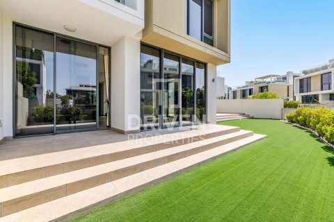 Вилла в Golf Grove, Дубай Хилс Эстейт, Дубай, 3 спальни, 394.19м², № 127784