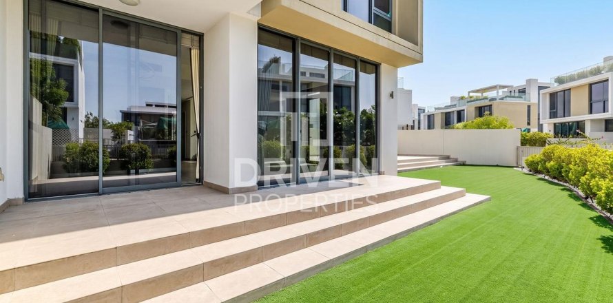 Вилла в Golf Grove, Дубай Хилс Эстейт, Дубай, 3 спальни, 394.19м², № 127784