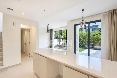 Townhouse in Maple at Dubai Hills Estate, Dubai Hills Estate, Dubai 4 bedrooms, 201.79 sq.m. № 127786 - photo 2