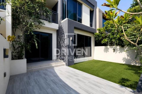 Townhouse in Maple at Dubai Hills Estate, Dubai Hills Estate, Dubai 4 bedrooms, 201.79 sq.m. № 127786 - photo 22