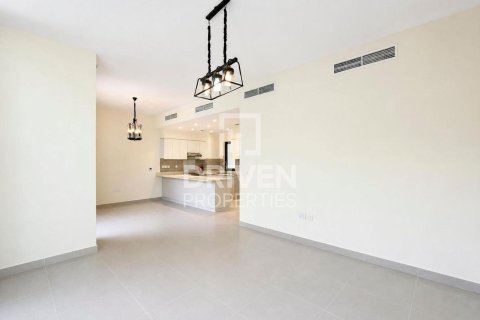 Townhouse in Maple at Dubai Hills Estate, Dubai Hills Estate, Dubai 4 bedrooms, 201.79 sq.m. № 127786 - photo 7