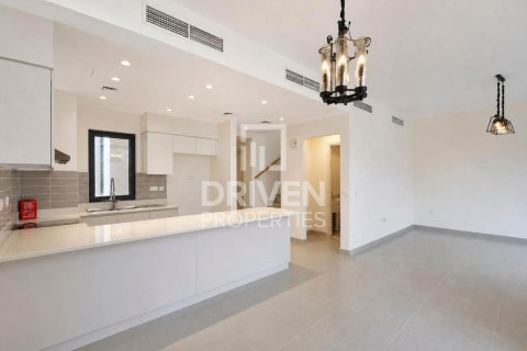 Townhouse in Maple at Dubai Hills Estate, Dubai Hills Estate, Dubai 4 bedrooms, 201.79 sq.m. № 127786 - photo 6