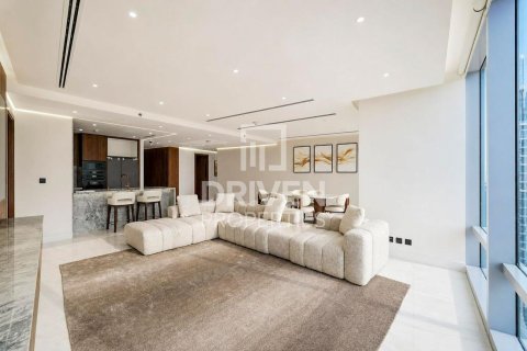 Apartamento en The Address Residence Fountain Views, Downtown Dubai (Downtown Burj Dubai), Dubai, 3 dormitorios, 207.82 m², № 127794 - foto 5