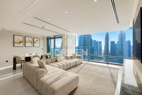 Apartamento en The Address Residence Fountain Views, Downtown Dubai (Downtown Burj Dubai), Dubai, 3 dormitorios, 207.82 m², № 127794 - foto 3
