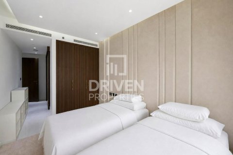 Apartamento en The Address Residence Fountain Views, Downtown Dubai (Downtown Burj Dubai), Dubai, 3 dormitorios, 207.82 m², № 127794 - foto 13