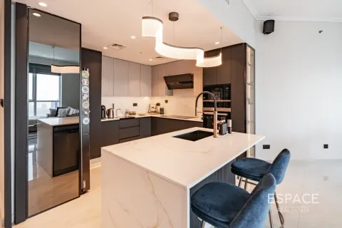 Apartment in Dubai Marina, Dubai 3 bedrooms, 159 sq.m. № 62927 - photo 1