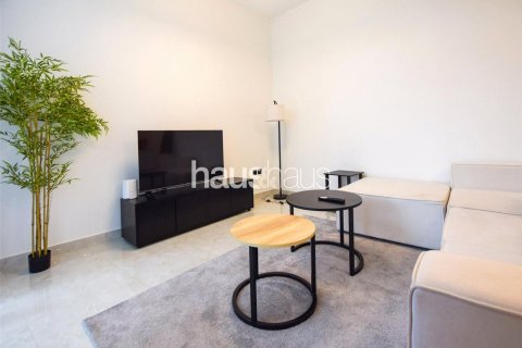 Apartment in Jumeirah Village Circle, Dubai 1 bedroom, 75 sq.m. № 44092 - photo 2