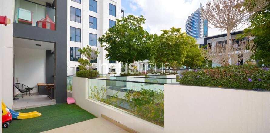 Appartement à Jumeirah Village Circle, Dubai, 2 chambres, 139 m², № 44093