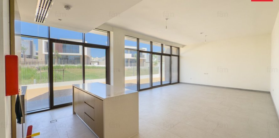 Villa à Al Furjan, Dubai, 5 chambres, 614.3 m², № 58240