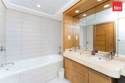 Apartamento en Downtown Dubai (Downtown Burj Dubai), Dubai, 2 dormitorios, 125.2 m², № 58247 - foto 12