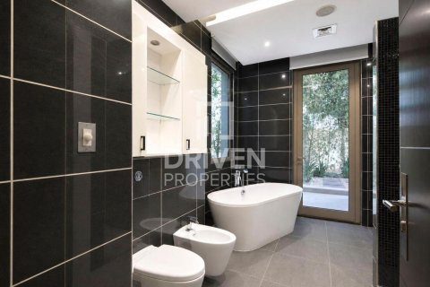 Villa in Jasmine Leaf, Al Barari, Dubai 6 bedrooms, 1017.57 sq.m. № 127502 - photo 15