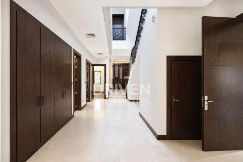 Villa in Jasmine Leaf, Al Barari, Dubai 6 bedrooms, 1017.57 sq.m. № 127502 - photo 4