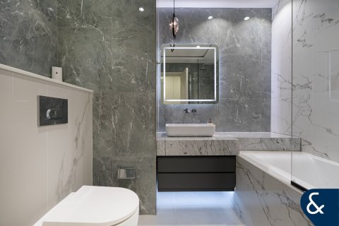 Apartment in AL MURJAN TOWER in Dubai Marina, Dubai 2 bedrooms, 137 sq.m. № 99086 - photo 12