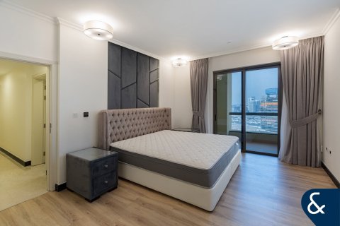 Apartment in AL MURJAN TOWER in Dubai Marina, Dubai 2 bedrooms, 137 sq.m. № 99086 - photo 14