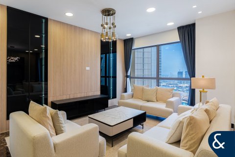 Apartment in AL MURJAN TOWER in Dubai Marina, Dubai 2 bedrooms, 137 sq.m. № 99086 - photo 2