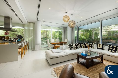 Apartamento en Al Barari, Dubai, 2 dormitorios, 231 m², № 99082 - foto 4