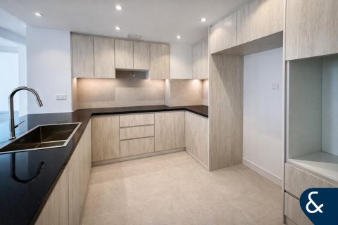 Apartamento en The Views, Dubai, 2 dormitorios, 116 m², № 99081 - foto 5