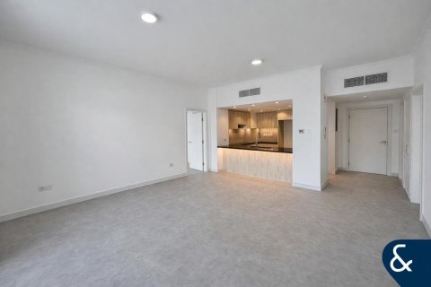 Apartamento en The Views, Dubai, 2 dormitorios, 116 m², № 99081