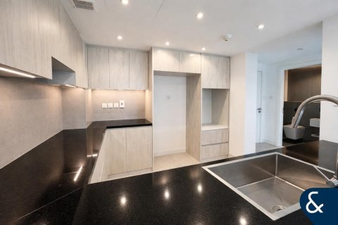 Apartamento en The Views, Dubai, 2 dormitorios, 116 m², № 99081 - foto 6