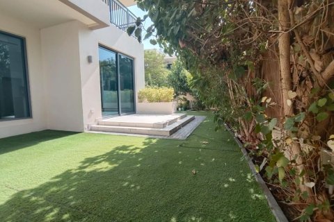 Villa à Dubai Hills Estate, Dubai, 5 chambres, 301.9 m², № 48997 - photo 14