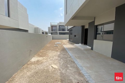 فيلا في دبي 4 غرف نوم, 322.4 م² رقم 49009 - صورة 24