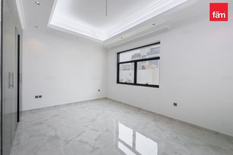 Villa à Dubai, 6 chambres, 844.4 m², № 91883 - photo 17