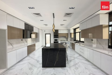 Villa à Dubai, 6 chambres, 844.4 m², № 91883 - photo 4