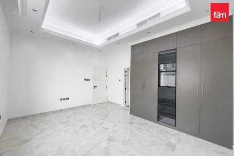 Villa à Dubai, 6 chambres, 844.4 m², № 91883 - photo 10