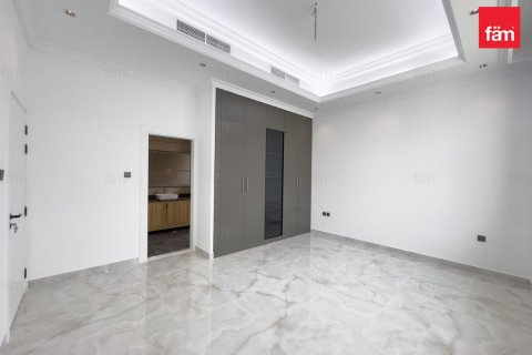 Villa à Dubai, 6 chambres, 844.4 m², № 91883 - photo 14