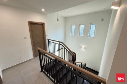 Villa en Dubai, 4 dormitorios, 185.8 m², № 91885 - foto 8