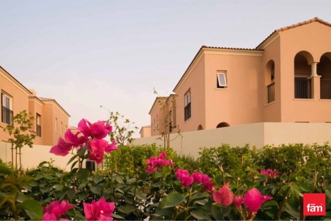 Villa en Dubai, 4 dormitorios, 185.8 m², № 91885 - foto 18