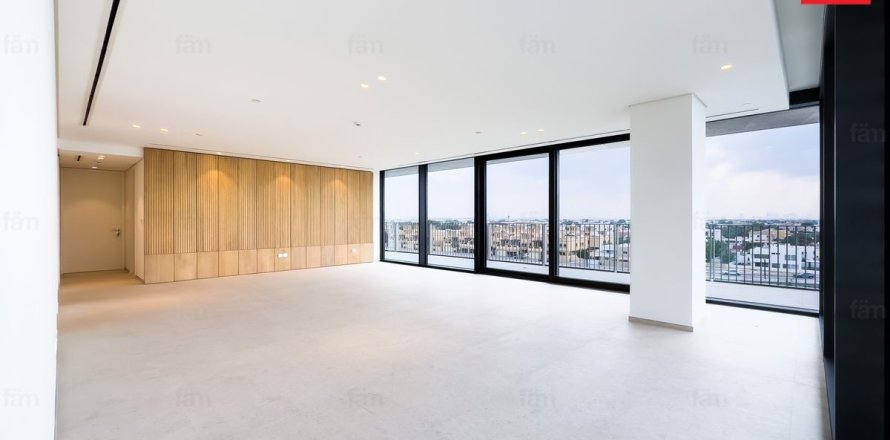 Apartment in Dubai 4 bedrooms, 339.6 sq.m. № 91887