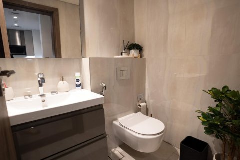 Снять в аренду квартиру в Бизнес-Бэе, Дубай: 1 спальня, 106м², № 85343 - фото 14