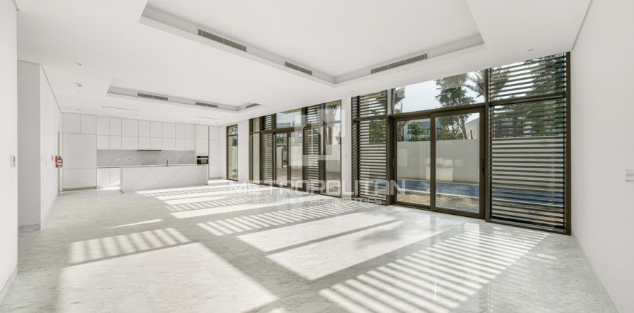 Вилла в District One, Мохаммед Бин Рашид Сити, Дубай, 5 спален, 735м², № 16139