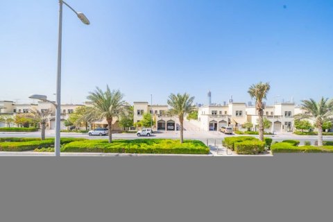 Villa in Jumeirah Park, Dubai 4 bedrooms, 738.1 sq.m. № 1725 - photo 26