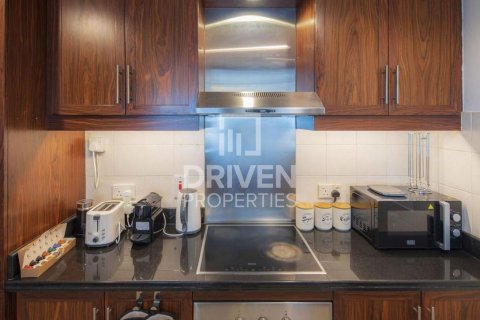 Apartment in The Residences, Downtown Dubai (Downtown Burj Dubai), Dubai 2 bedrooms, 132.94 sq.m. № 137257 - photo 8