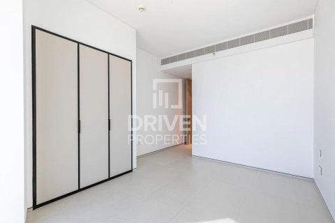 Apartment in The Address Jumeirah Resort and Spa, Jumeirah Beach Residence, Dubai 2 bedrooms, 108.42 sq.m. № 137246 - photo 9
