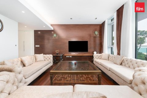 Apartamento en Dubai, 1 dormitorio, 108.5 m², № 139153 - foto 4