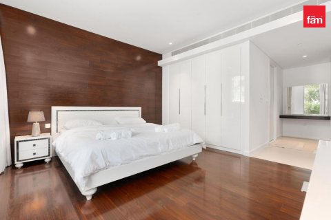 Apartamento en Dubai, 1 dormitorio, 108.5 m², № 139153 - foto 13