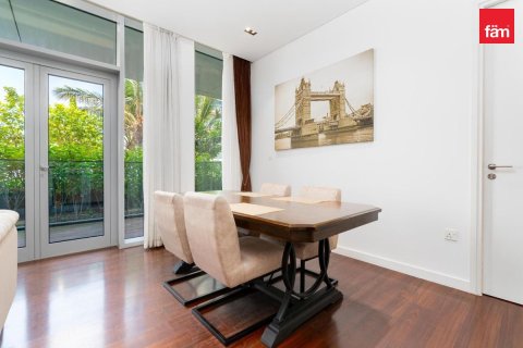 Apartamento en Dubai, 1 dormitorio, 108.5 m², № 139153 - foto 6