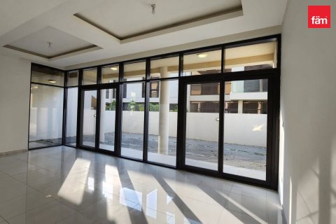 Adosado en Dubai, 3 dormitorios, 252.9 m², № 139159 - foto 2