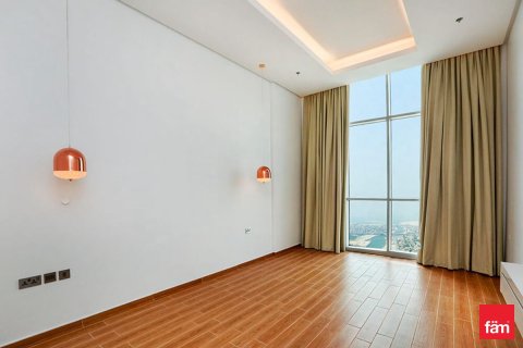 Penthouse in Business Bay, Dubai 5 bedrooms, 878.2 sq.m. № 90595 - photo 2