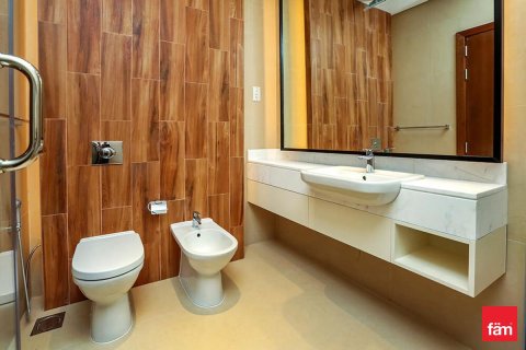 Penthouse in Business Bay, Dubai 5 bedrooms, 878.2 sq.m. № 90595 - photo 12