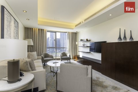 Купить квартиру в Даунтаун Дубай (Даунтаун Бурдж Дубай), Дубай: 1 спальня, 74м², № 90596 - фото 4