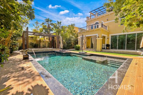 Villa à Legacy, Jumeirah Park, Dubai, 4 chambres, 386 m², № 14102 - photo 9