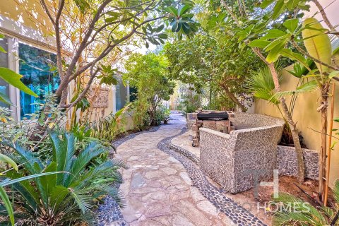 Villa à Legacy, Jumeirah Park, Dubai, 4 chambres, 386 m², № 14102 - photo 10