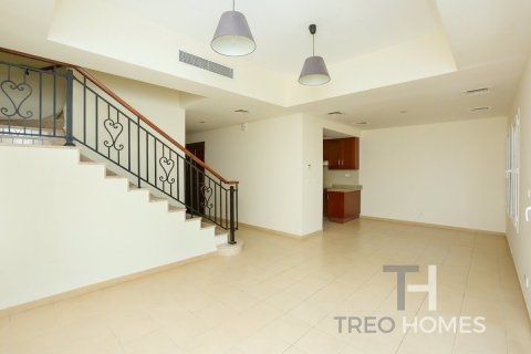 Maison de ville à Arabian Ranches, Dubai, 2 chambres, 175 m², № 14093 - photo 2