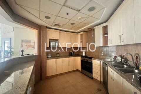 Apartamento en Shoreline Apartments, Palm Jumeirah, Dubai, 3 dormitorios, 206 m², № 46099 - foto 3